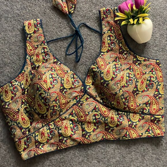 Blouse - Picture 12 of 16